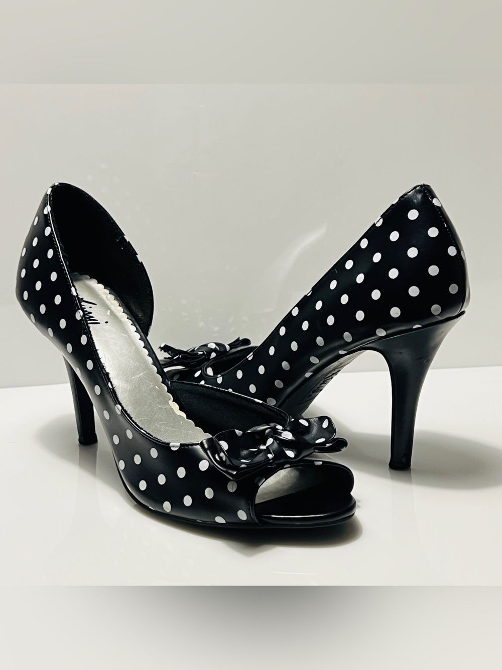 Fioni | Retro Polka Dot Peep Toe Heels | Pinup Rockabilly | Women’s | Size 8